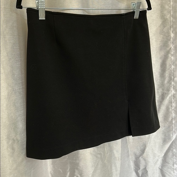 Jacob Vintage Black Mini Skirt with Slit - Picture 3 of 4